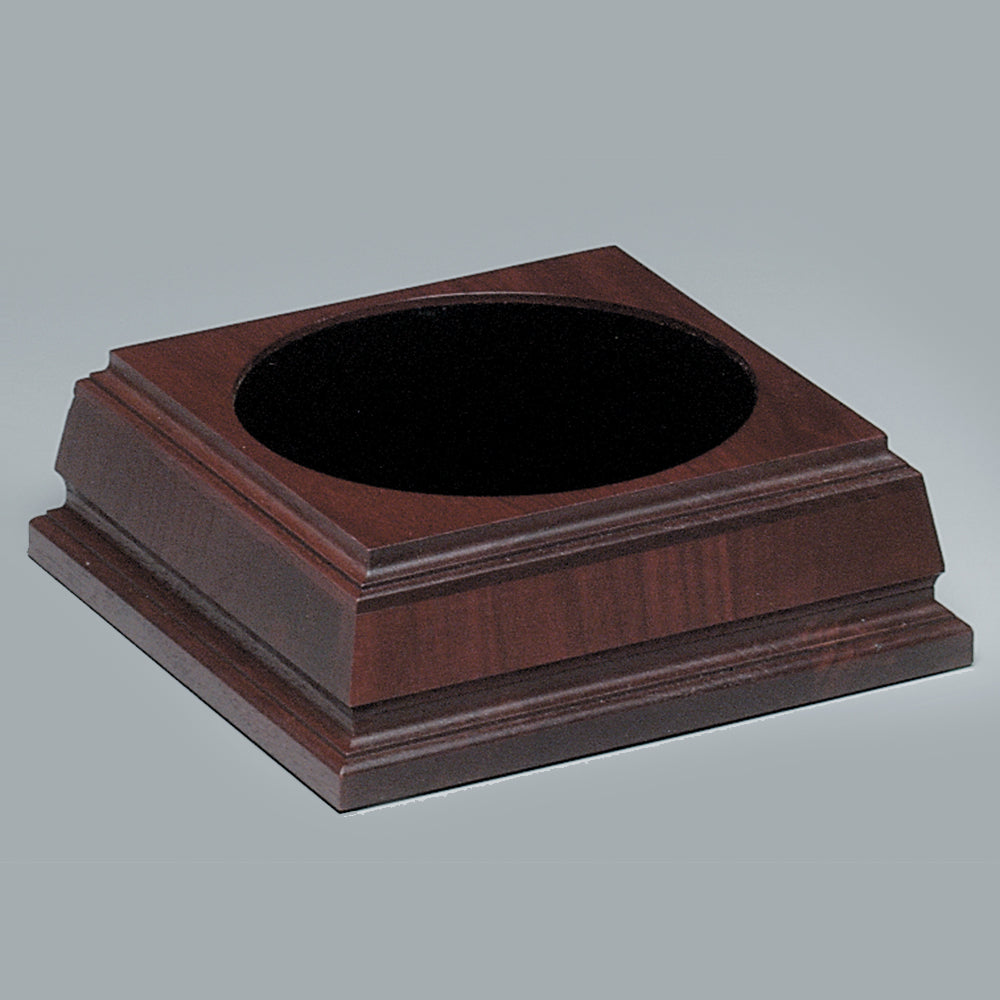 Royal Finish Base 7" W