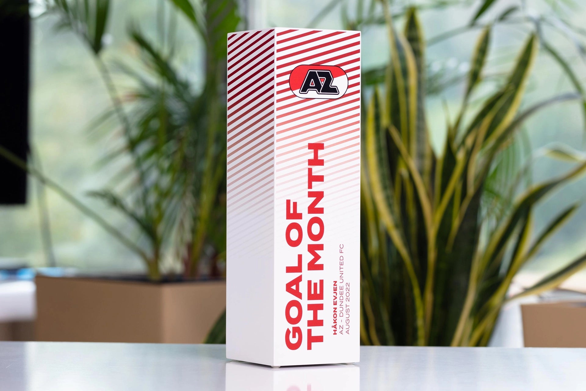 Crystal Tower Opaque White